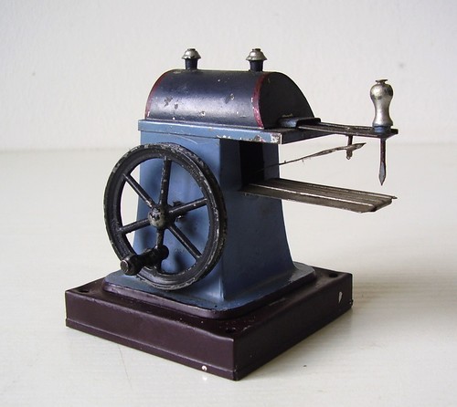 Antikes seltenes bing - antikes,