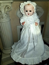 Antike Sammlerpuppe im