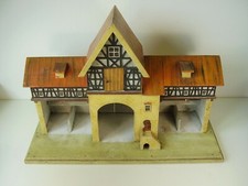 Antiker schöner Pferdestall